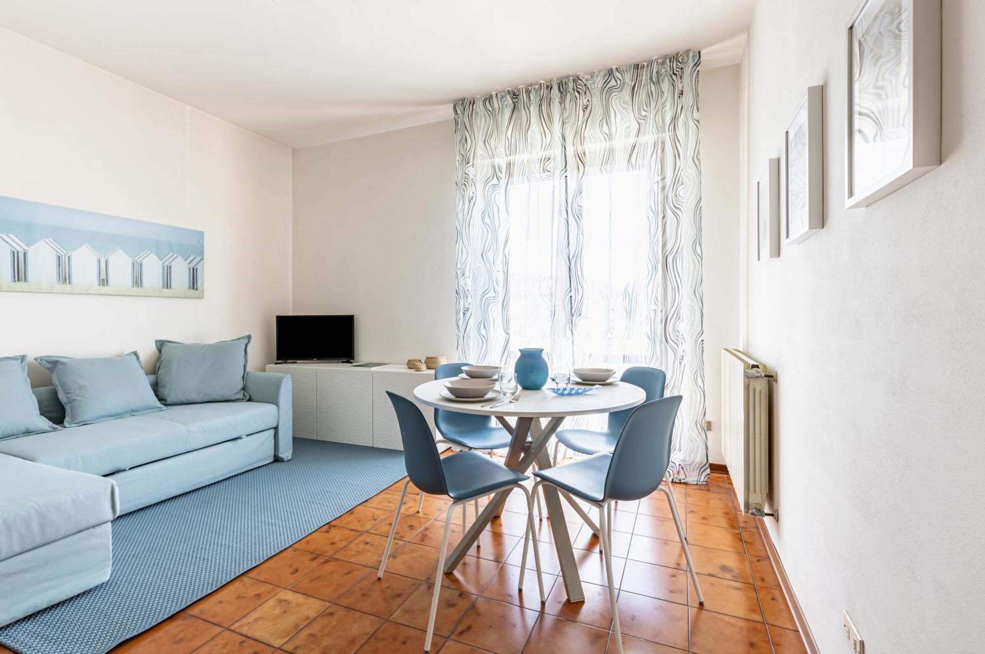Comfy Apartment With Private Parking Near The Beach! В'яреджо Екстер'єр фото
