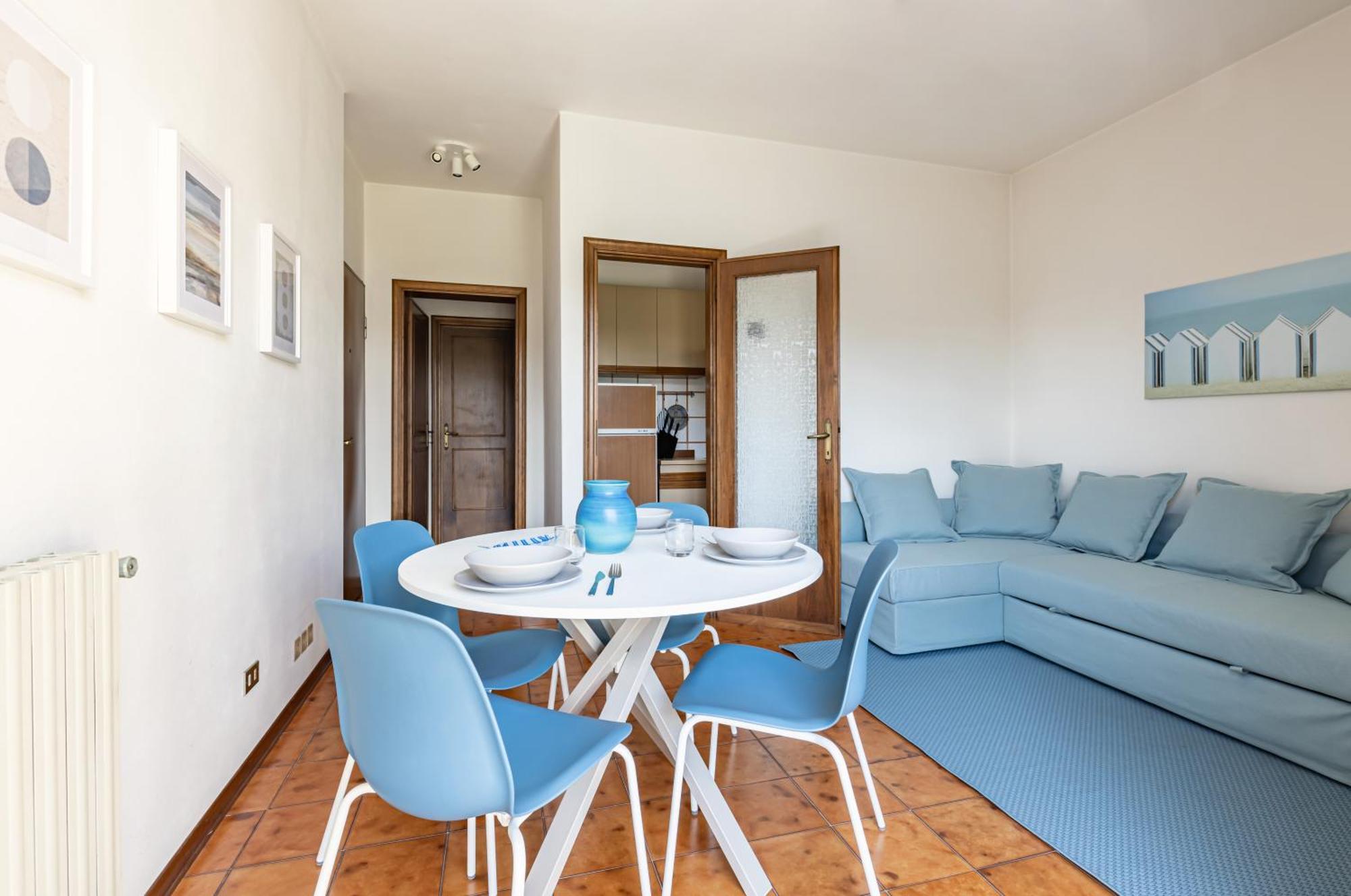 Comfy Apartment With Private Parking Near The Beach! В'яреджо Екстер'єр фото